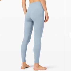 Lulu🍋 Chambray Align 28” size 8 EUC